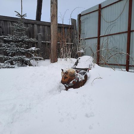 Kamchatskiy Stil' Hostel Yelizovo Exterior photo