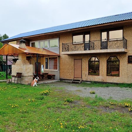 Kamchatskiy Stil' Hostel Yelizovo Exterior photo